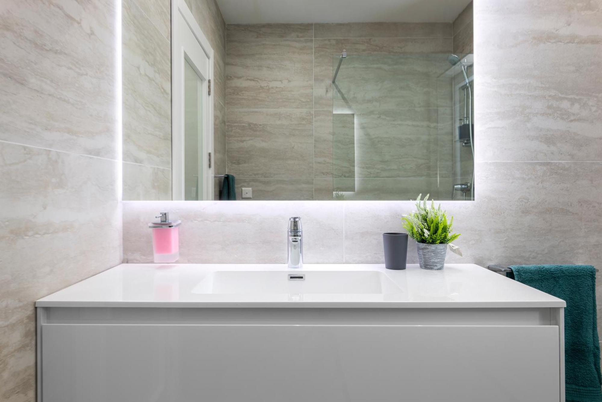 Chic, Modernized Maisonette - Close To Tigne Point, & Saint Julian's Апартаменты Слима