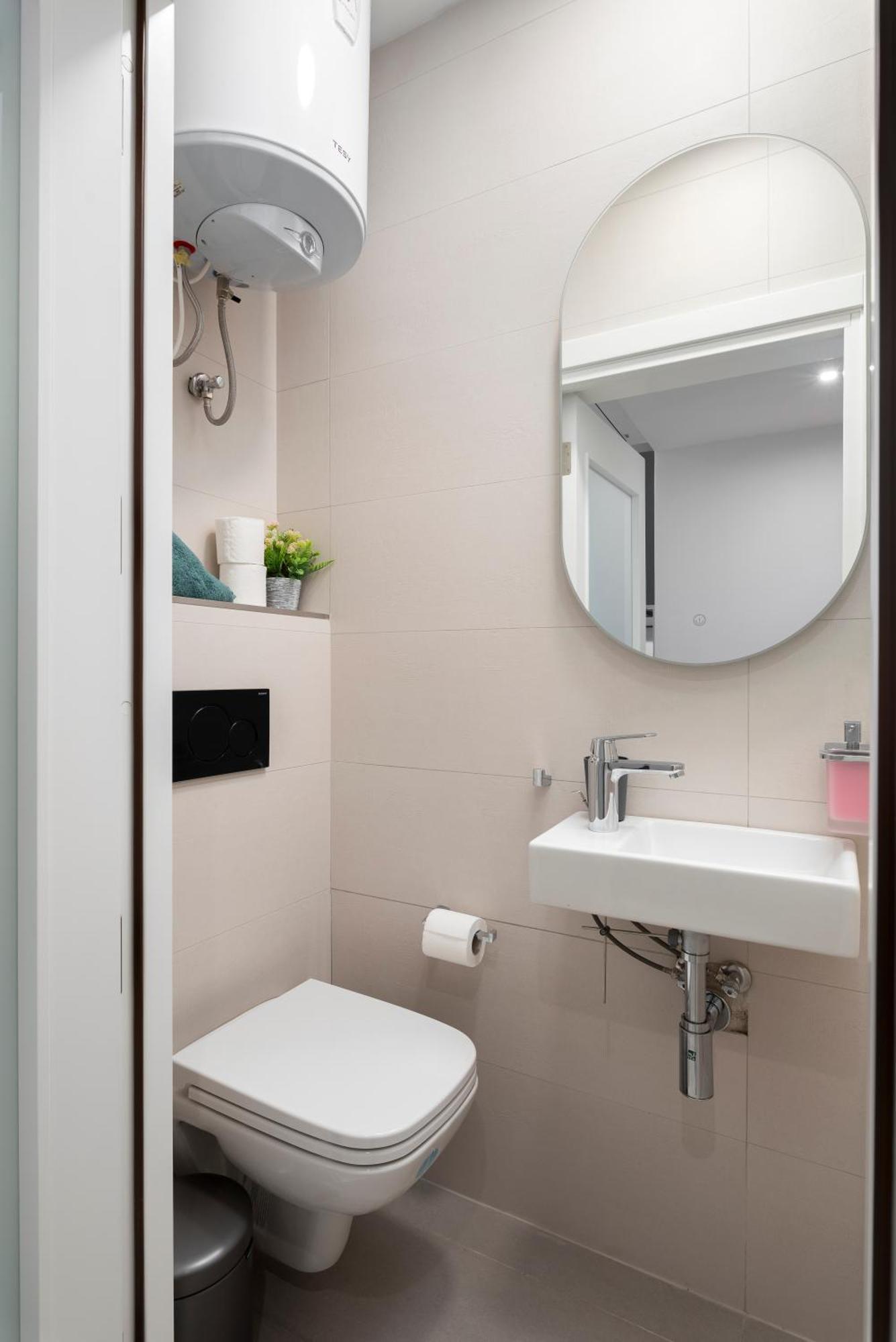 Апартаменты Chic, Modernized Maisonette - Close To Tigne Point, & Saint Julian's *