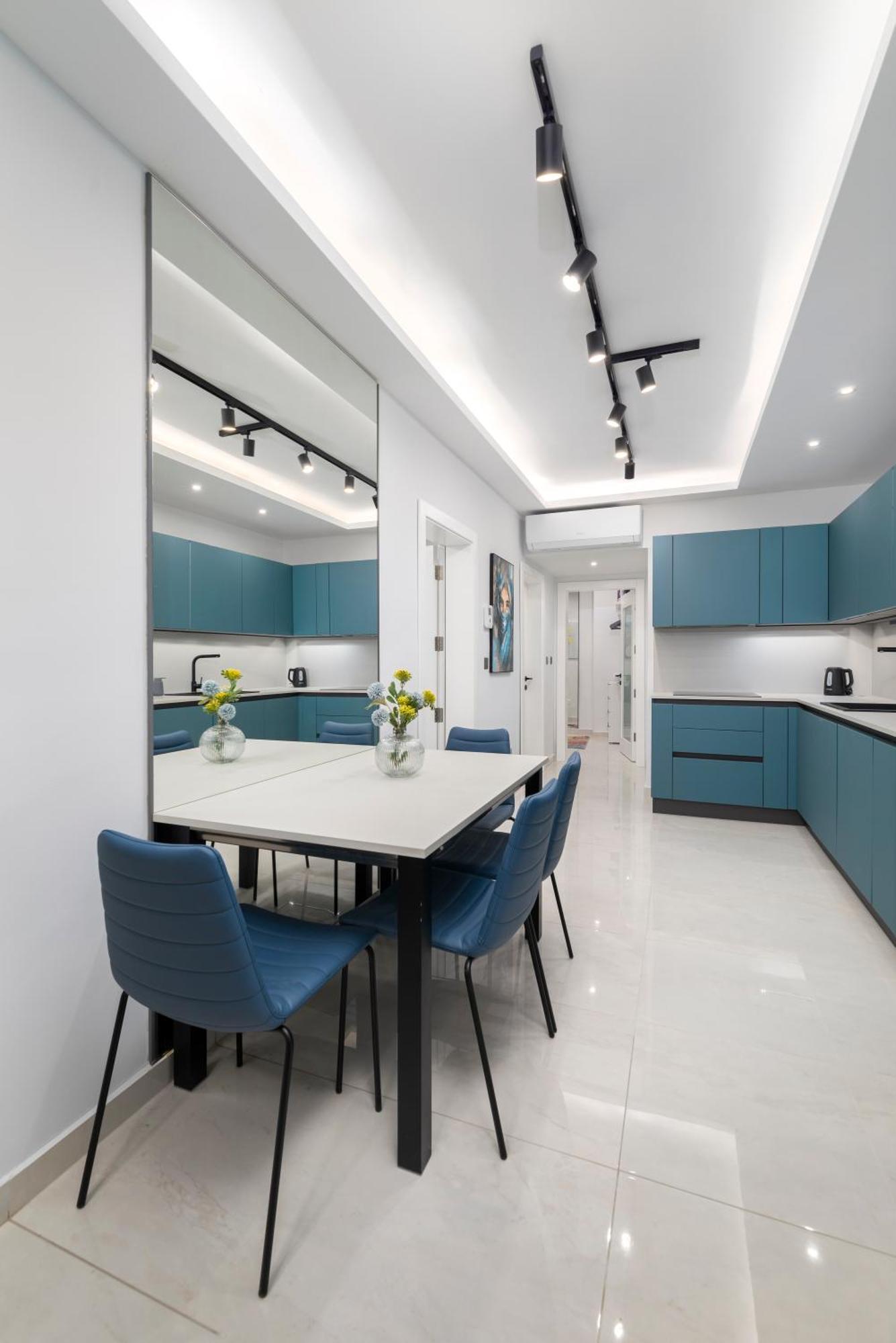 Chic, Modernized Maisonette - Close To Tigne Point, & Saint Julian's Слима